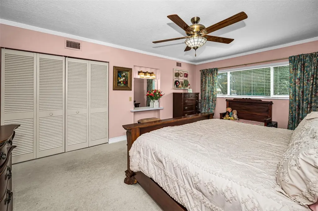2384 Tahitian Lane Clearwater FL 33763