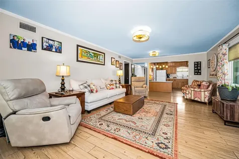 2384 Tahitian Lane Clearwater FL 33763