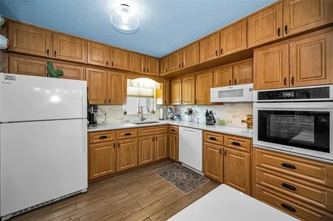 2384 Tahitian Lane Clearwater FL 33763