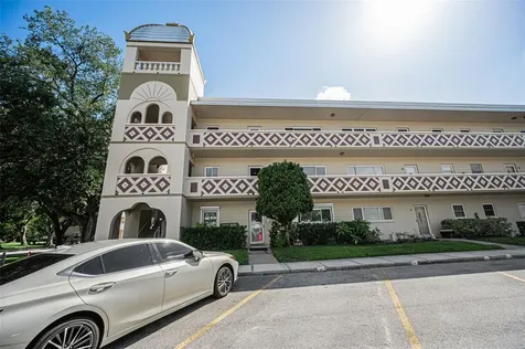 2384 Tahitian Lane Clearwater FL 33763