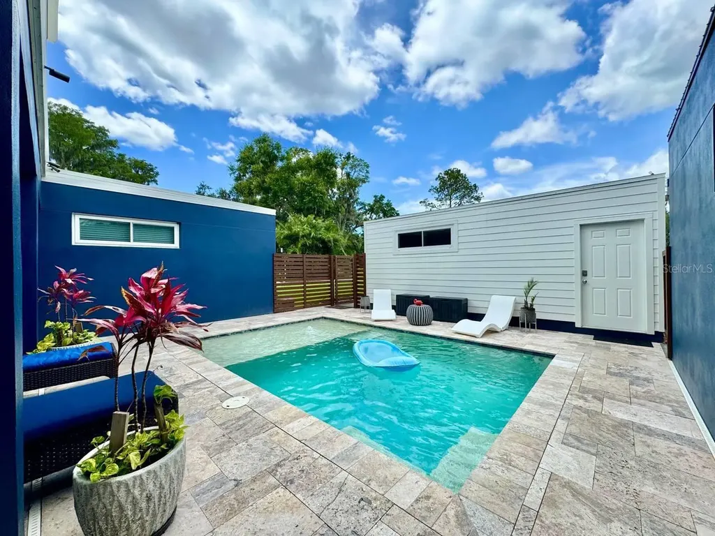 18200 Cypress Cove Lane Lutz FL 33549