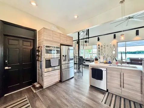 18200 Cypress Cove Lane Lutz FL 33549