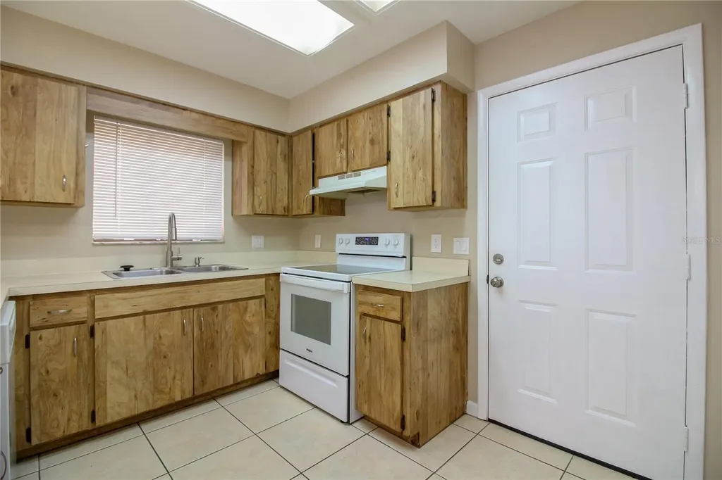 1545 King Avenue Lakeland FL 33803
