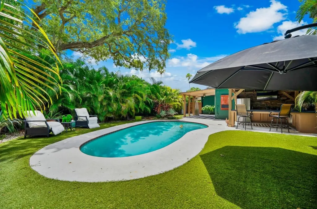 1144 Charles Street Clearwater FL 33755