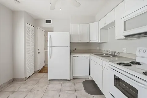 109 S Lauber Way Tampa FL 33609