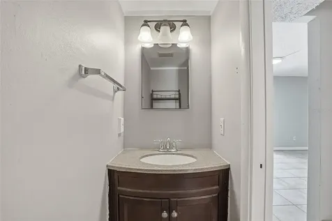 109 S Lauber Way Tampa FL 33609