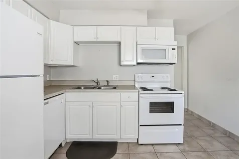 109 S Lauber Way Tampa FL 33609