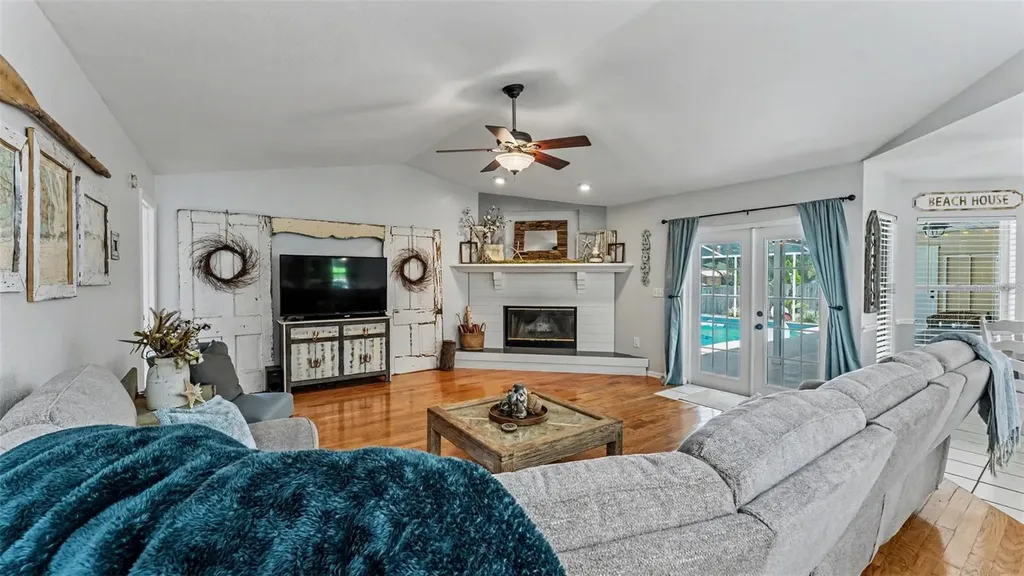 545 Hunters Run Boulevard Lakeland FL 33809