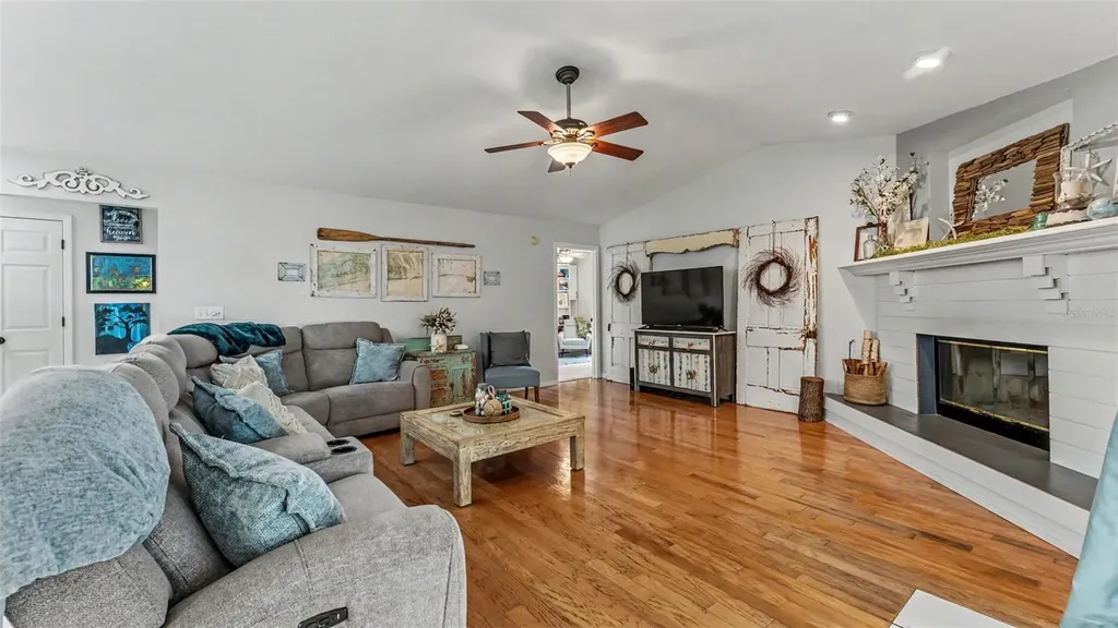 545 Hunters Run Boulevard Lakeland FL 33809