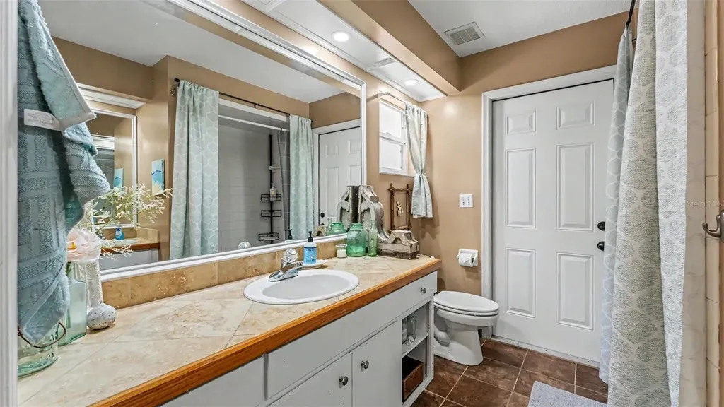 545 Hunters Run Boulevard Lakeland FL 33809