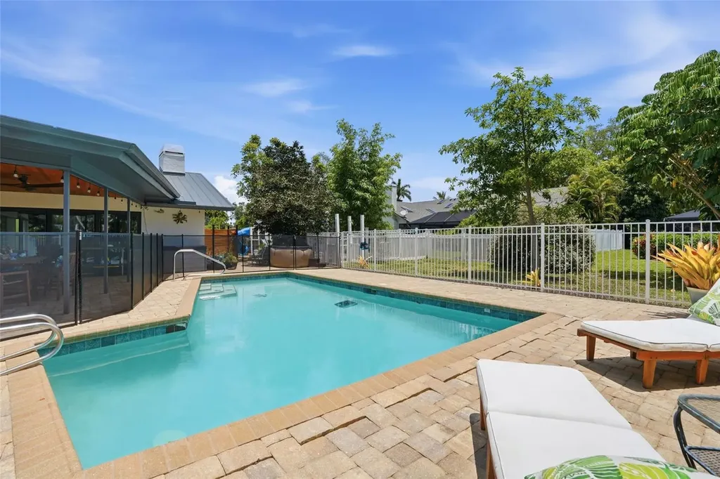 5837 Tallowood Circle Fort Myers FL 33919