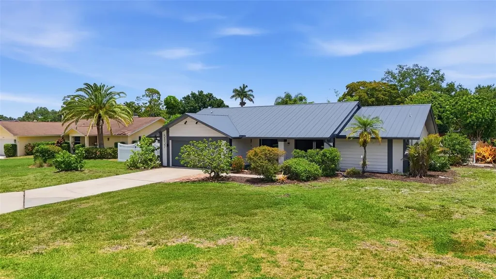 5837 Tallowood Circle Fort Myers FL 33919