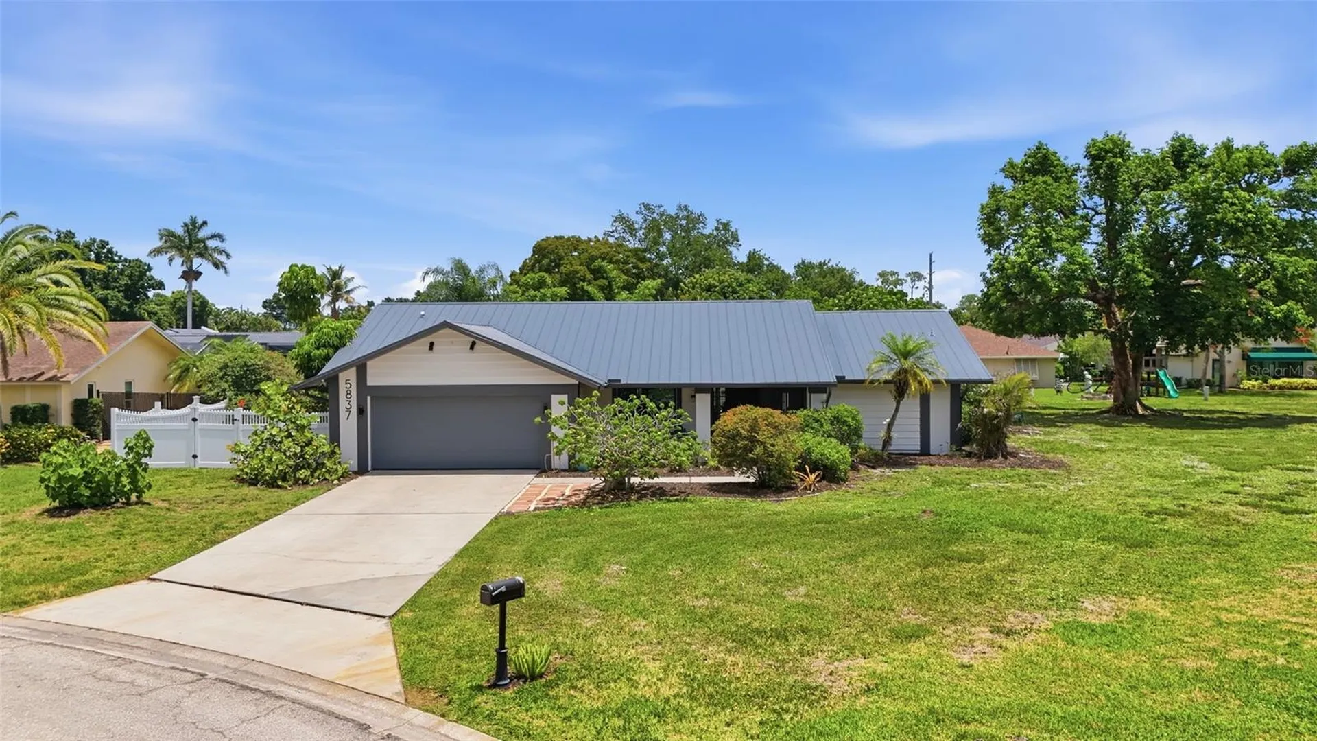 5837 Tallowood Circle Fort Myers FL 33919