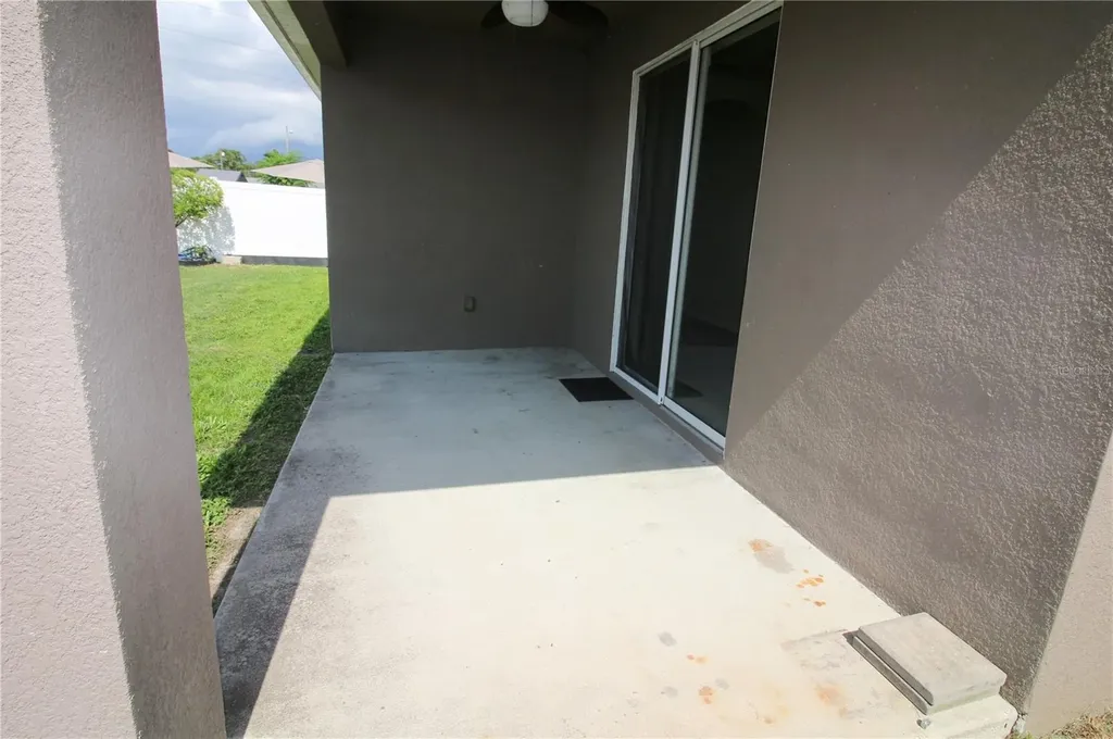 811 Krenson Woods Lane Lakeland FL 33813