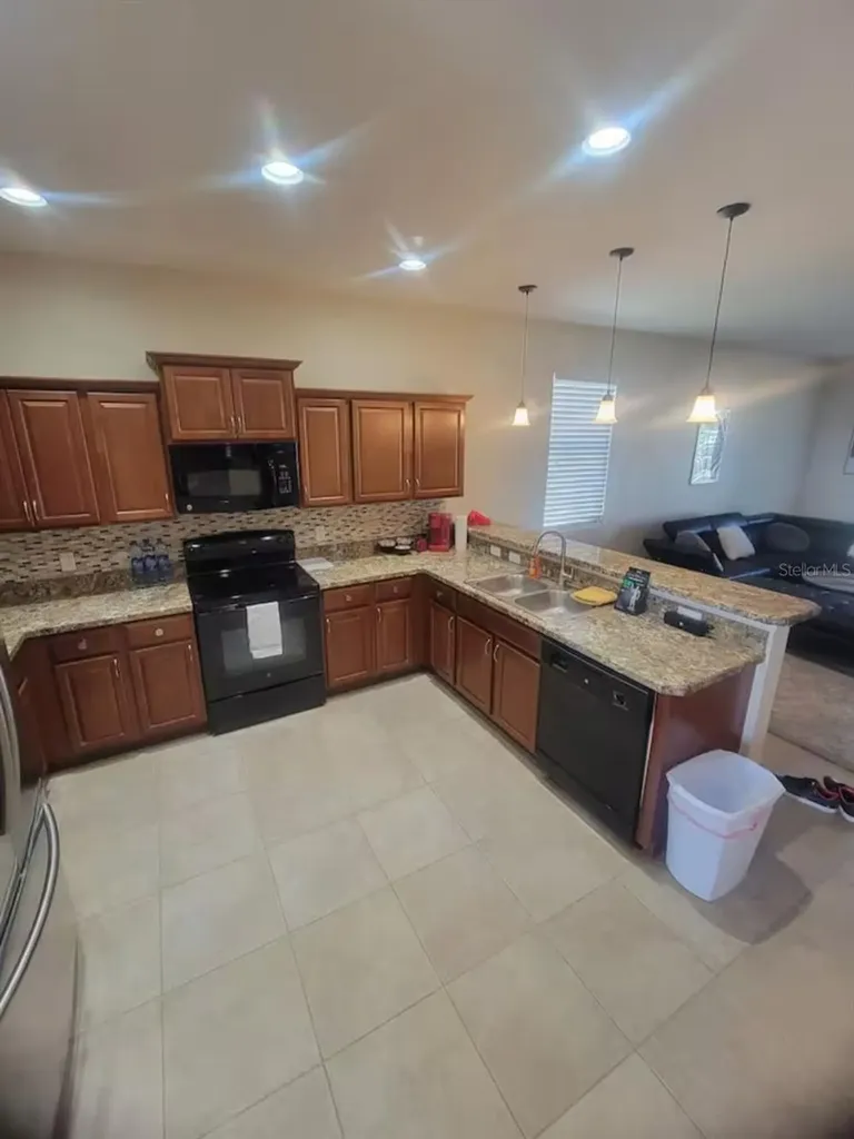 811 Krenson Woods Lane Lakeland FL 33813