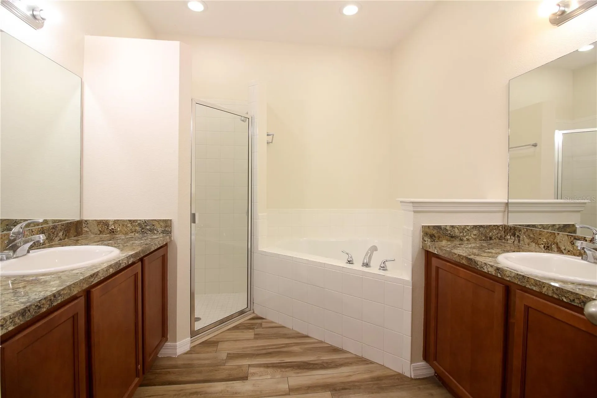 811 Krenson Woods Lane Lakeland FL 33813