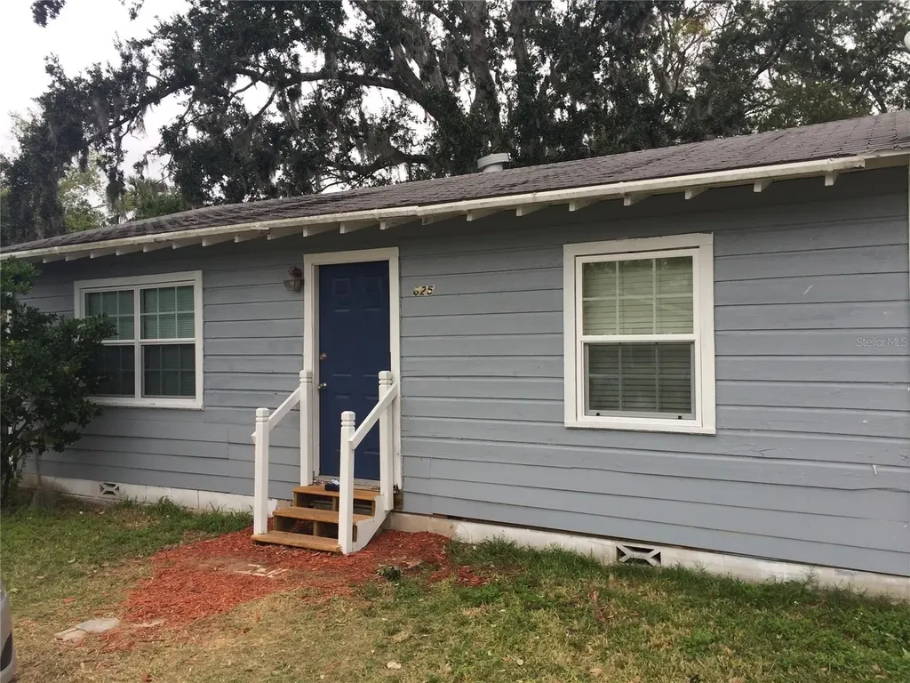 625 Holmes Avenue Daytona Beach FL 32114