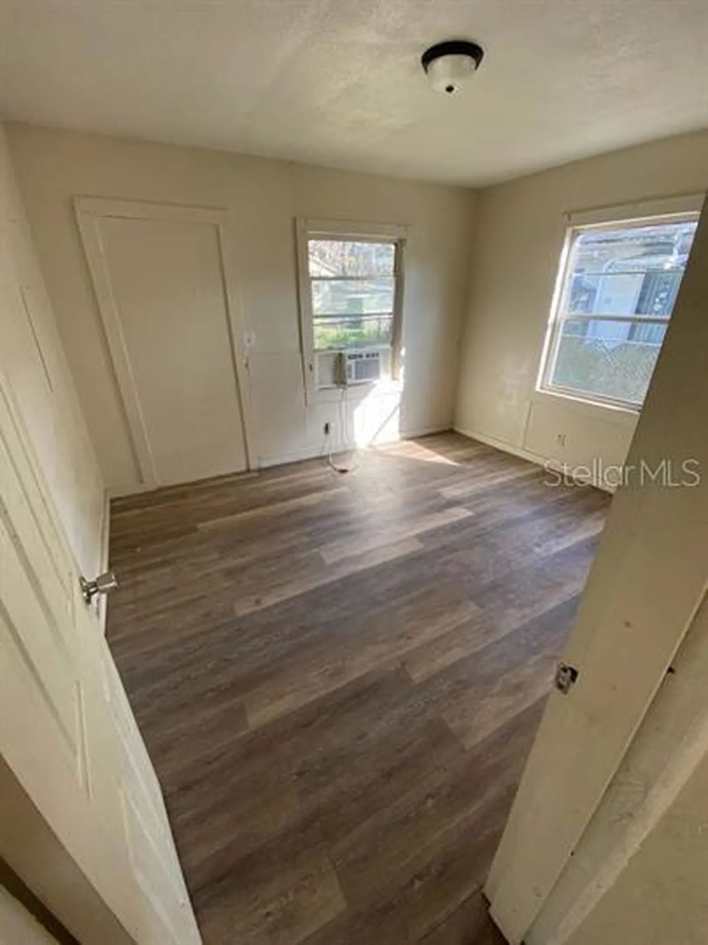 625 Holmes Avenue Daytona Beach FL 32114