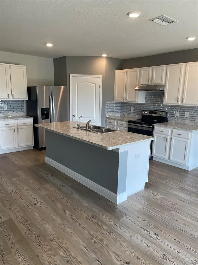 270 Meadowbrook Boulevard Winter Haven FL 33881