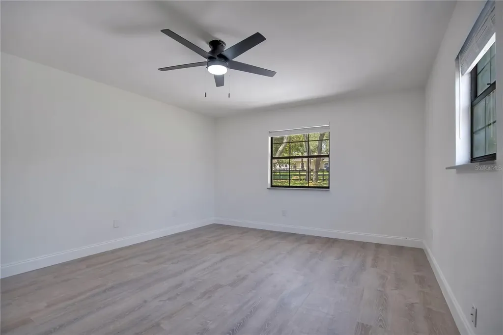 42111 Chinaberry Court Eustis FL 32736