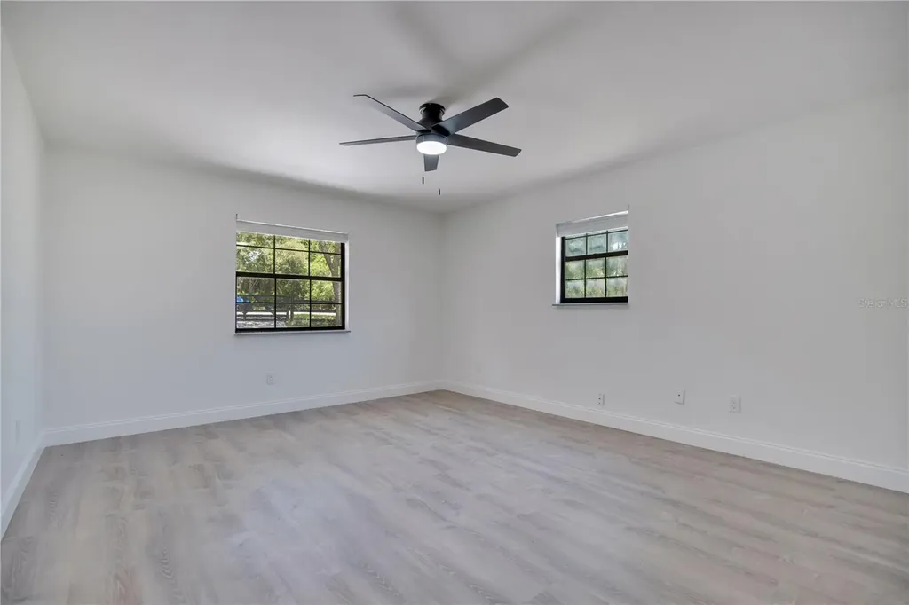 42111 Chinaberry Court Eustis FL 32736