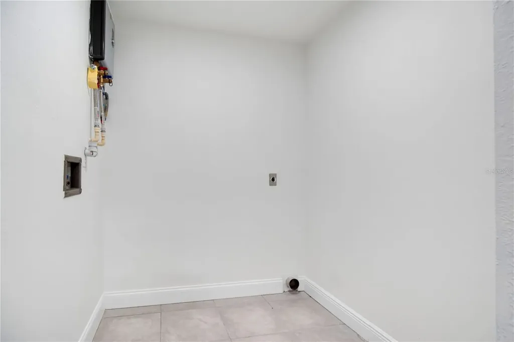 42111 Chinaberry Court Eustis FL 32736
