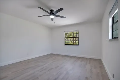 42111 Chinaberry Court Eustis FL 32736