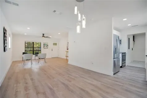 42111 Chinaberry Court Eustis FL 32736