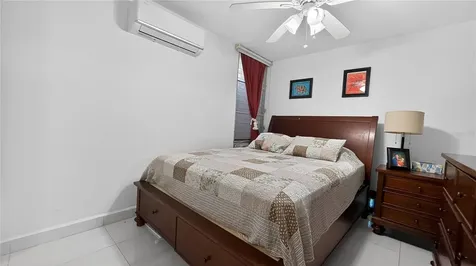 248 Calle Trinitaria, Ciudad Jardín Carolina PR 00987