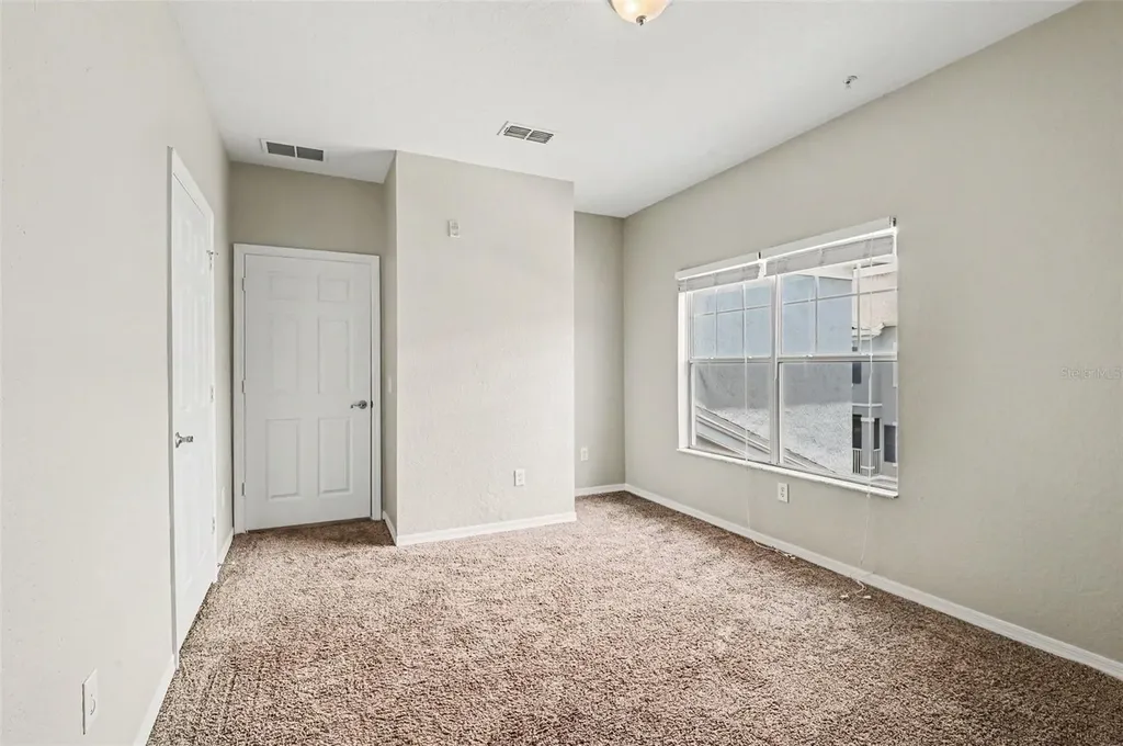 2586 Grand Central Parkway Orlando FL 32839
