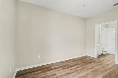 2586 Grand Central Parkway Orlando FL 32839