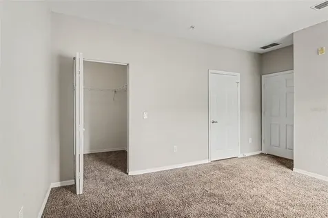 2586 Grand Central Parkway Orlando FL 32839