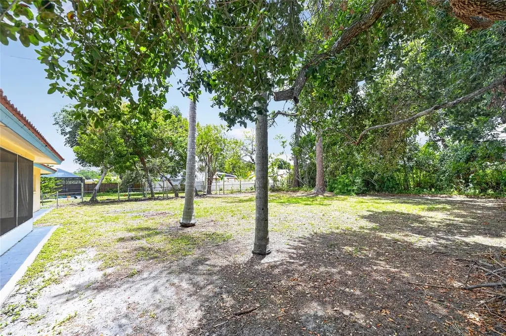2508 Cardwell Way Sarasota FL 34231