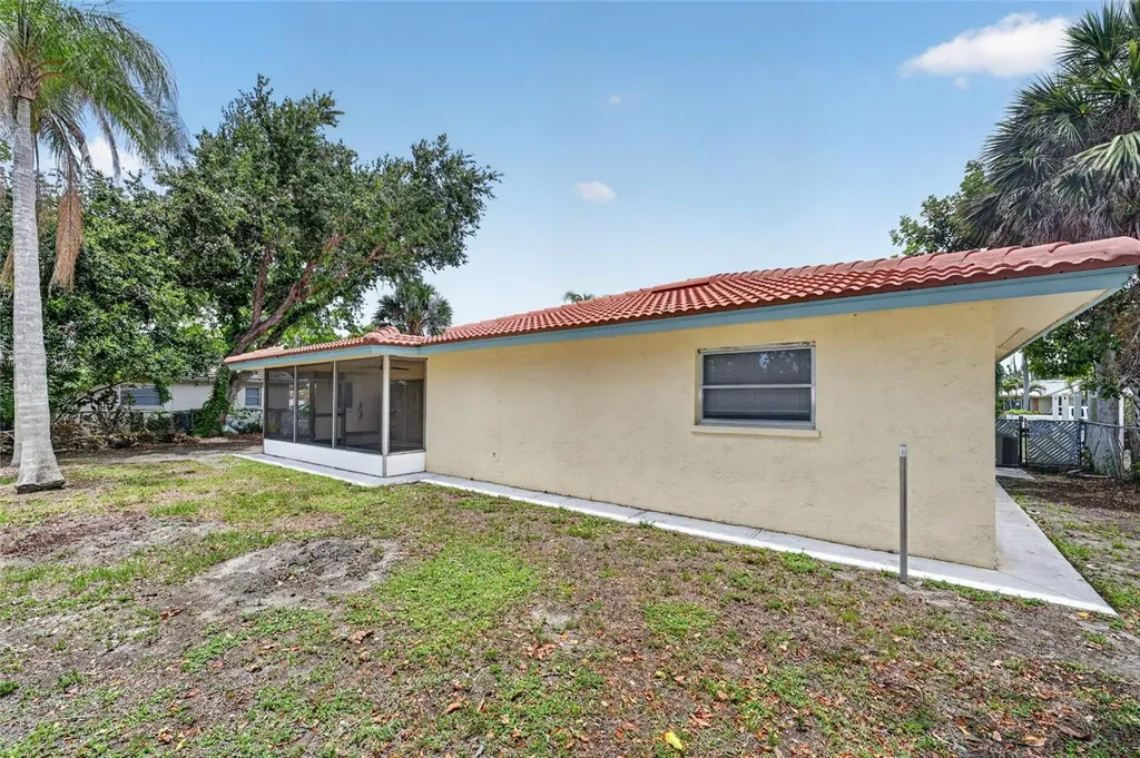 2508 Cardwell Way Sarasota FL 34231