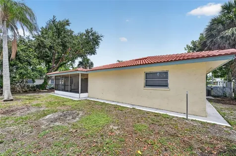 2508 Cardwell Way Sarasota FL 34231
