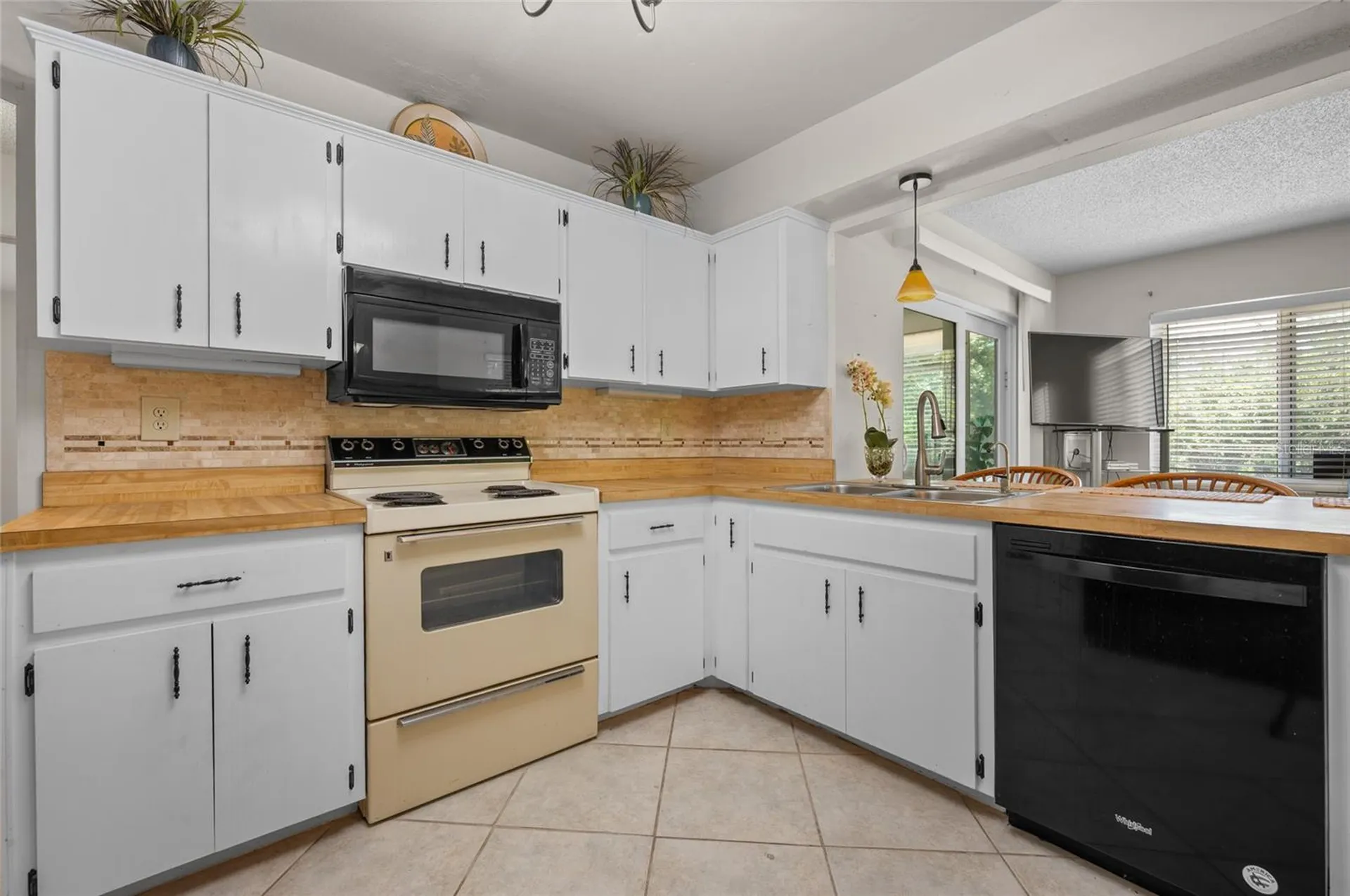 10123 Melanie Avenue Englewood FL 34224