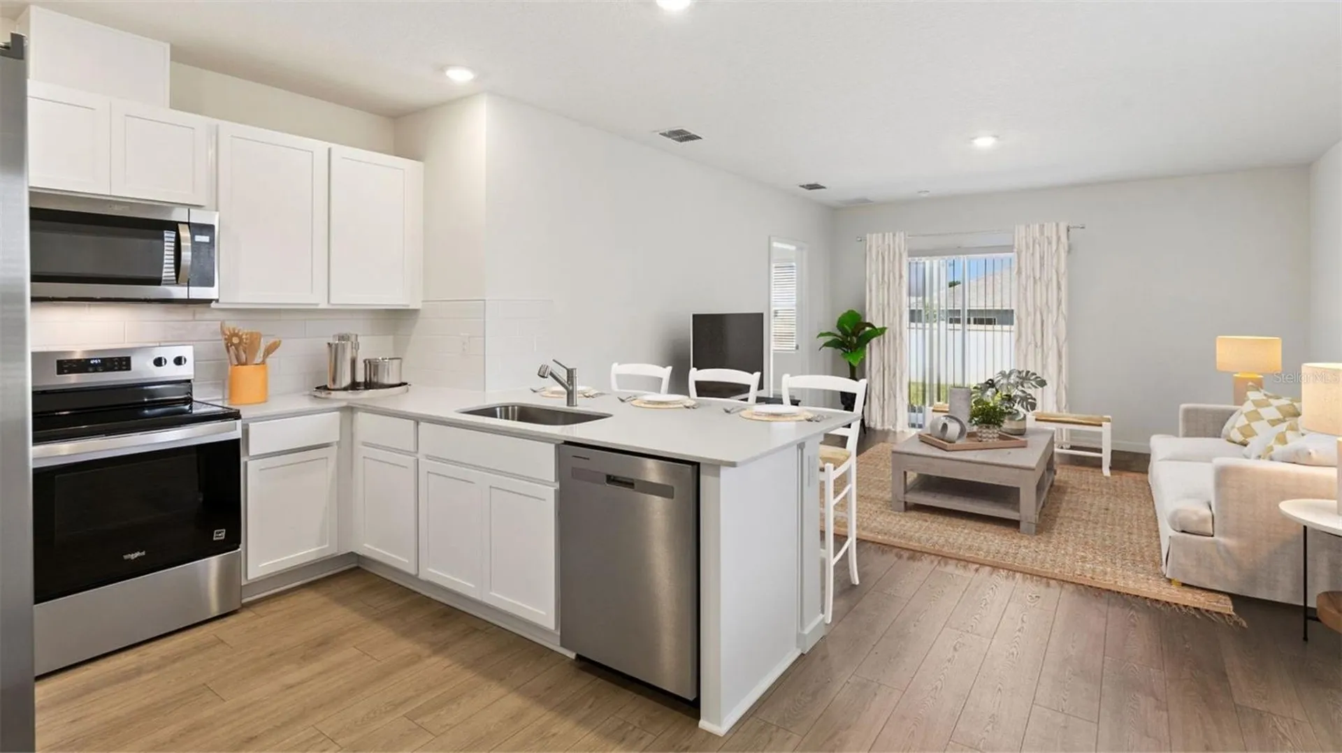 2030 Walnut Creek Drive Kissimmee FL 34744