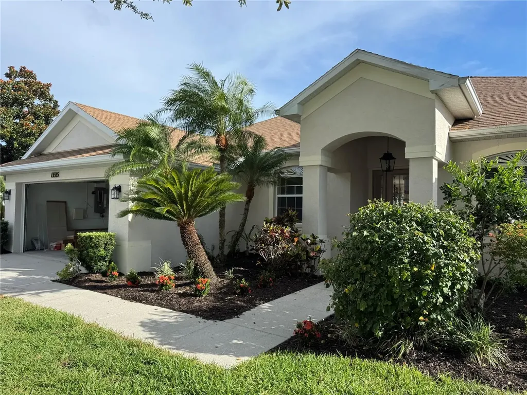 13335 Purple Finch Circle Bradenton FL 34202