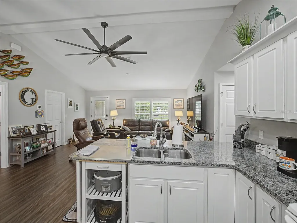 12368 SW 81st Street Dunnellon FL 34432