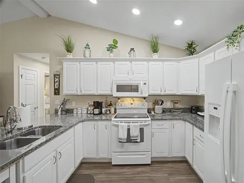 12368 SW 81st Street Dunnellon FL 34432