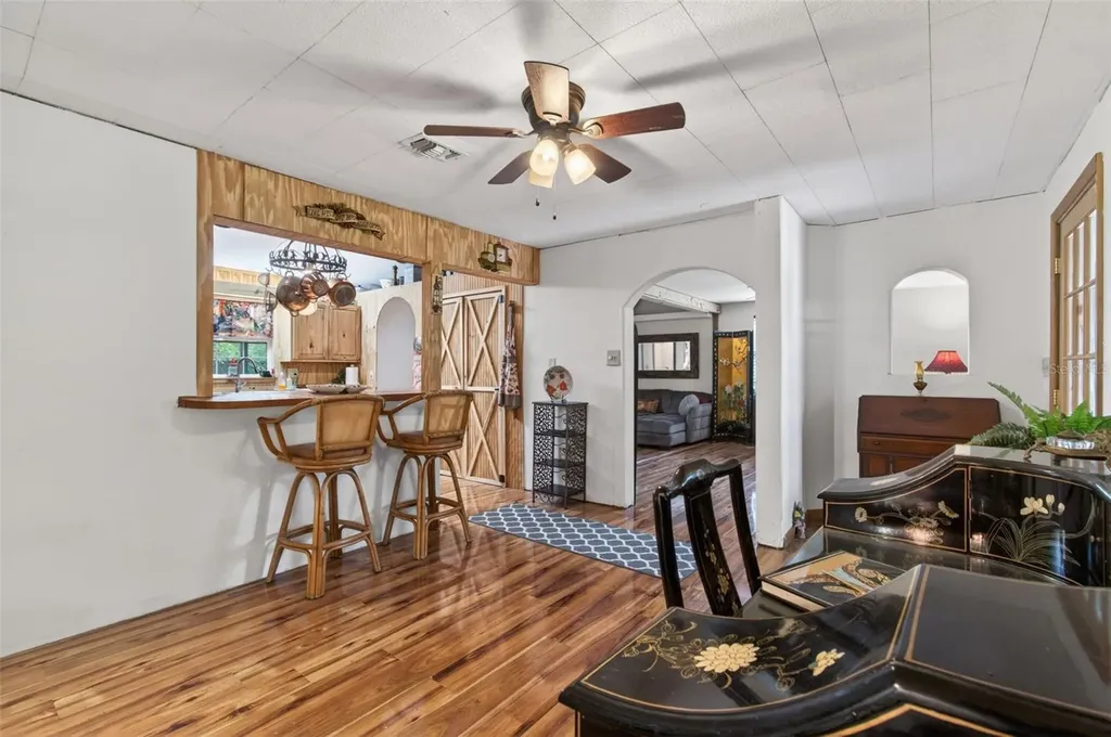 505 N State Road 21 Hawthorne FL 32640