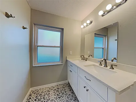 10628 Crescendo Loop Clermont FL 34711
