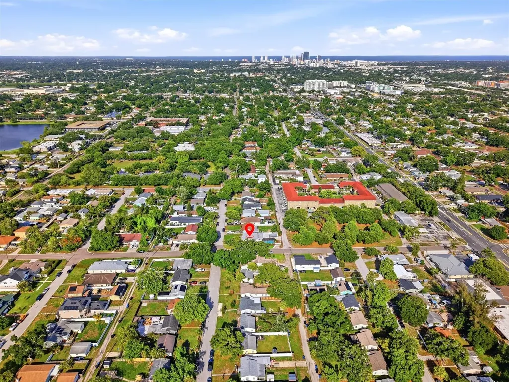 695 41st Street N St Petersburg FL 33713