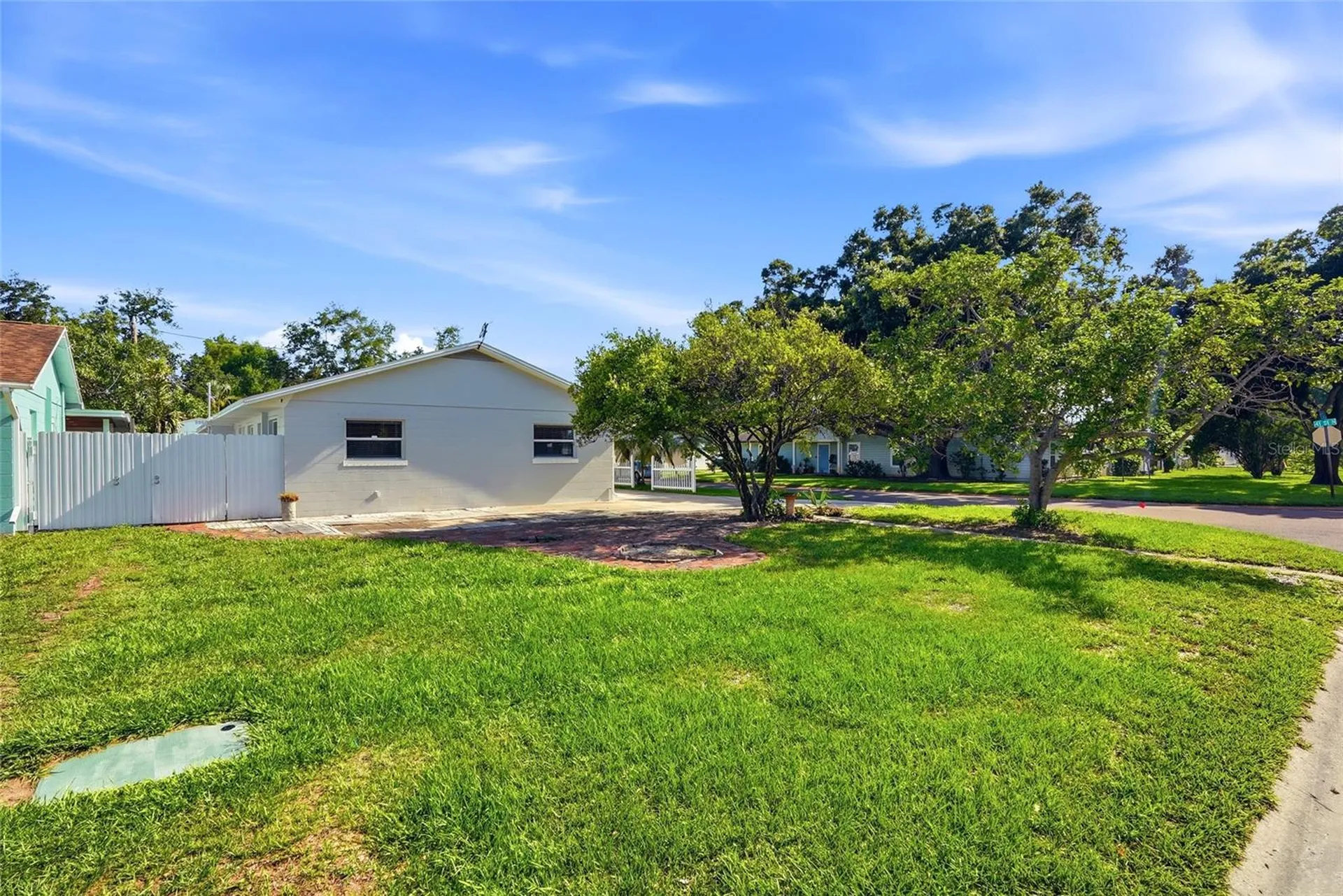 695 41st Street N St Petersburg FL 33713