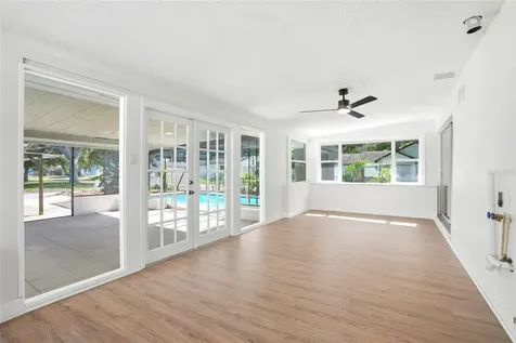 695 41st Street N St Petersburg FL 33713