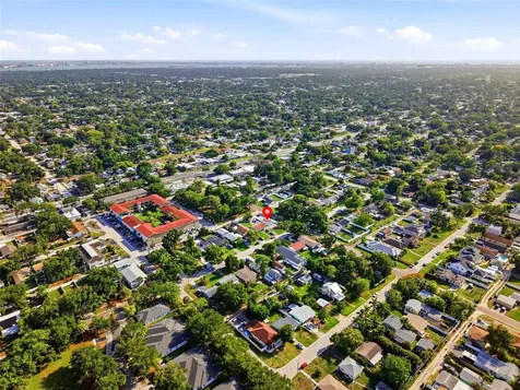 695 41st Street N St Petersburg FL 33713