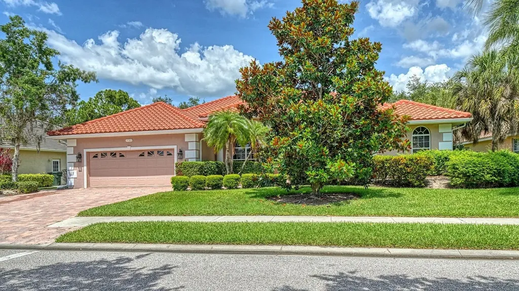 4769 Sweetmeadow Circle Sarasota FL 34238