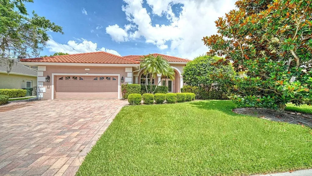 4769 Sweetmeadow Circle Sarasota FL 34238