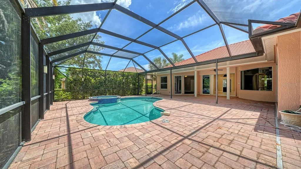 4769 Sweetmeadow Circle Sarasota FL 34238