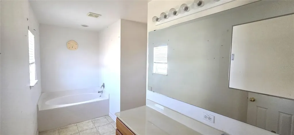 810 Dengar Avenue Haines City FL 33844
